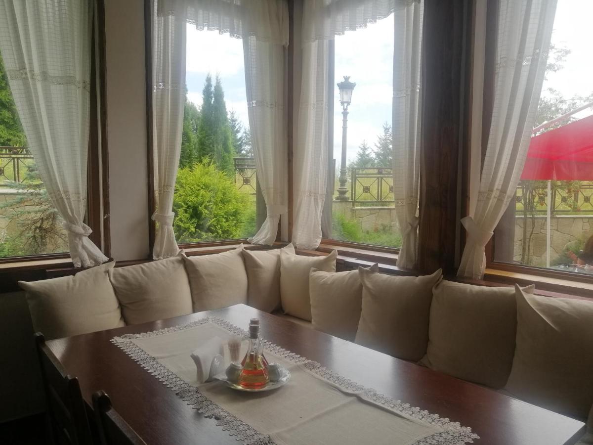"Моето Любимо Място", Смолянски Езера - "My Favorite Place", Smolyan Lakes المظهر الخارجي الصورة