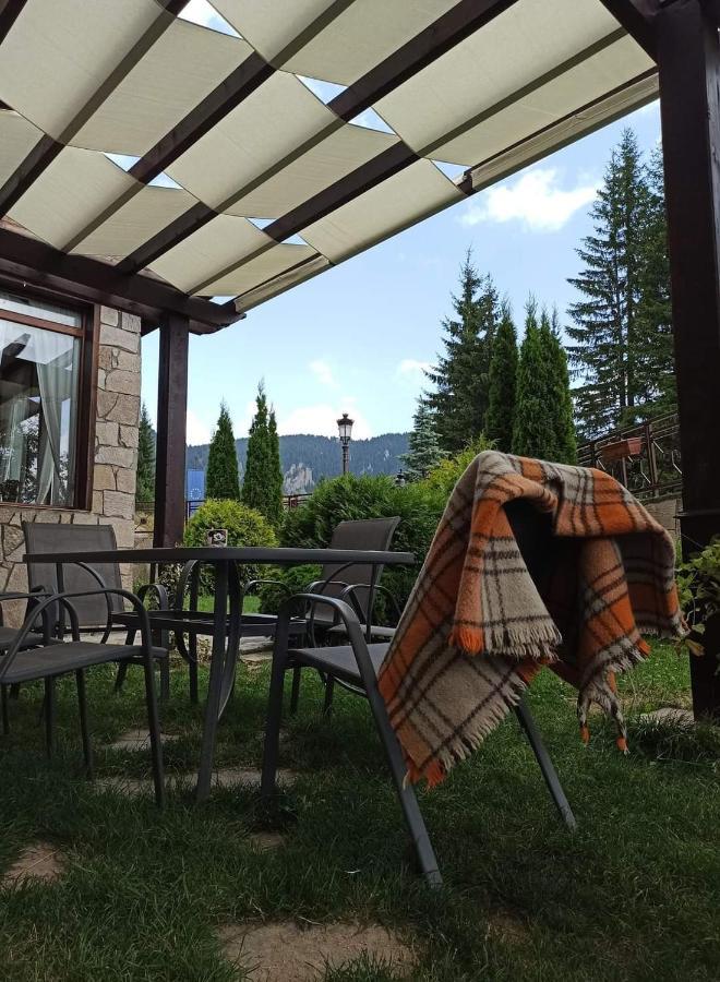 "Моето Любимо Място", Смолянски Езера - "My Favorite Place", Smolyan Lakes المظهر الخارجي الصورة