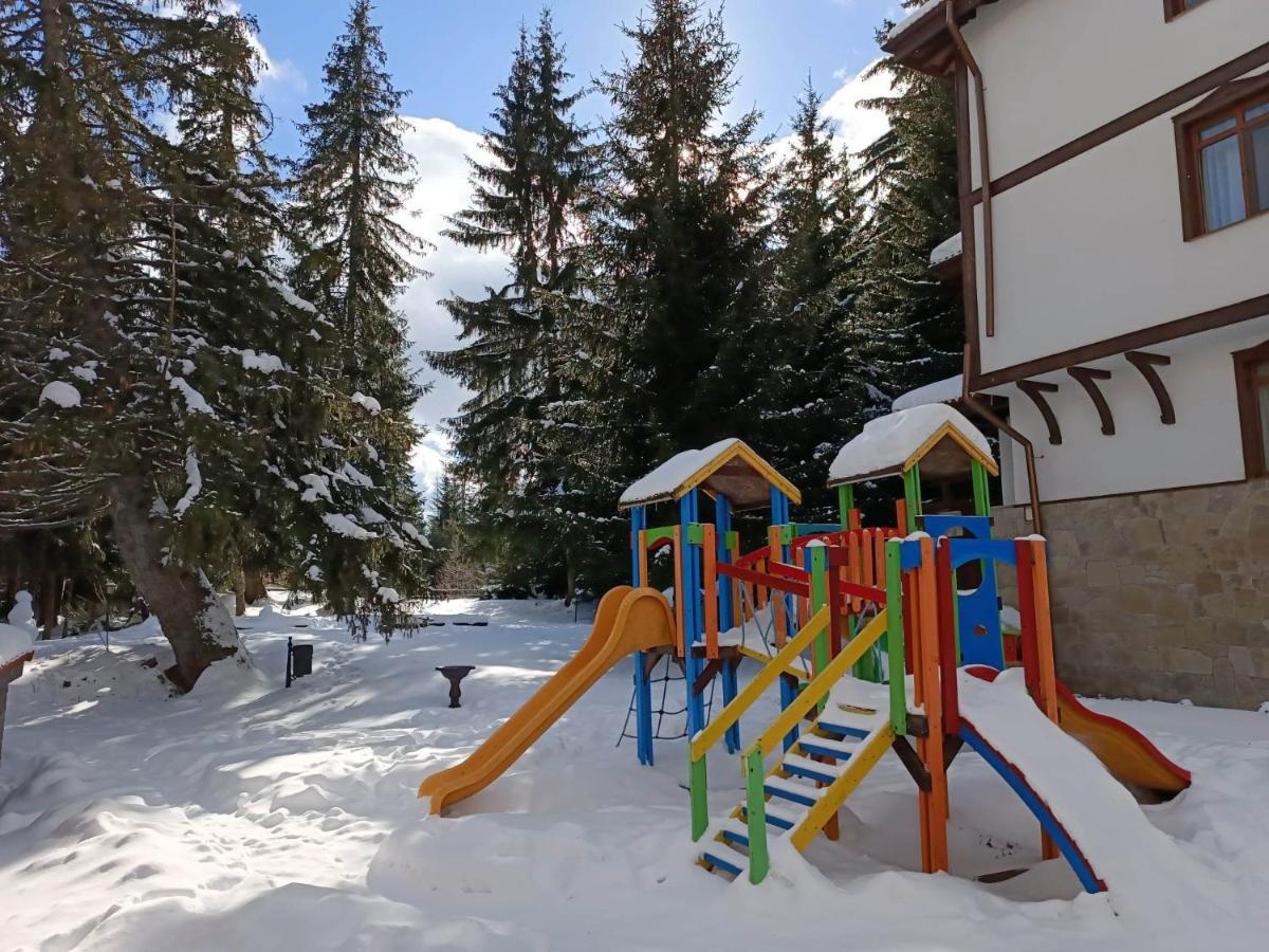 "Моето Любимо Място", Смолянски Езера - "My Favorite Place", Smolyan Lakes المظهر الخارجي الصورة